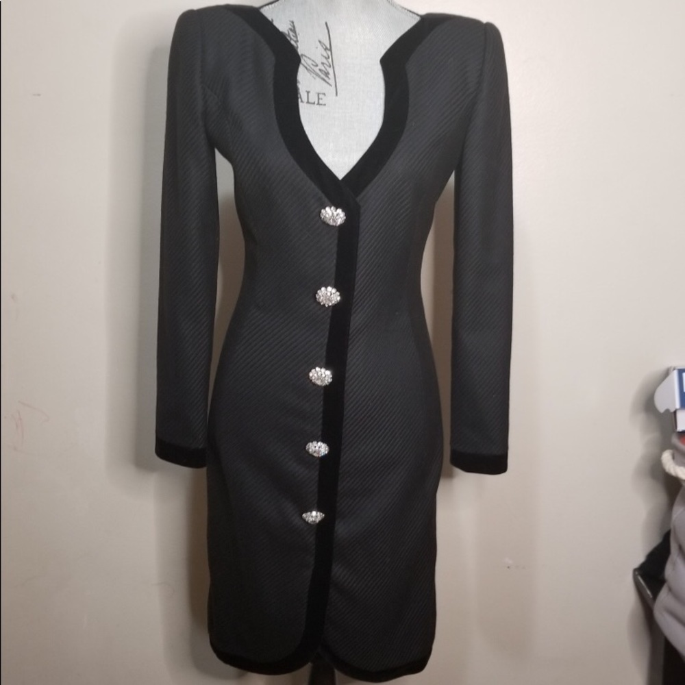 Carolina Herrera dress size 4
